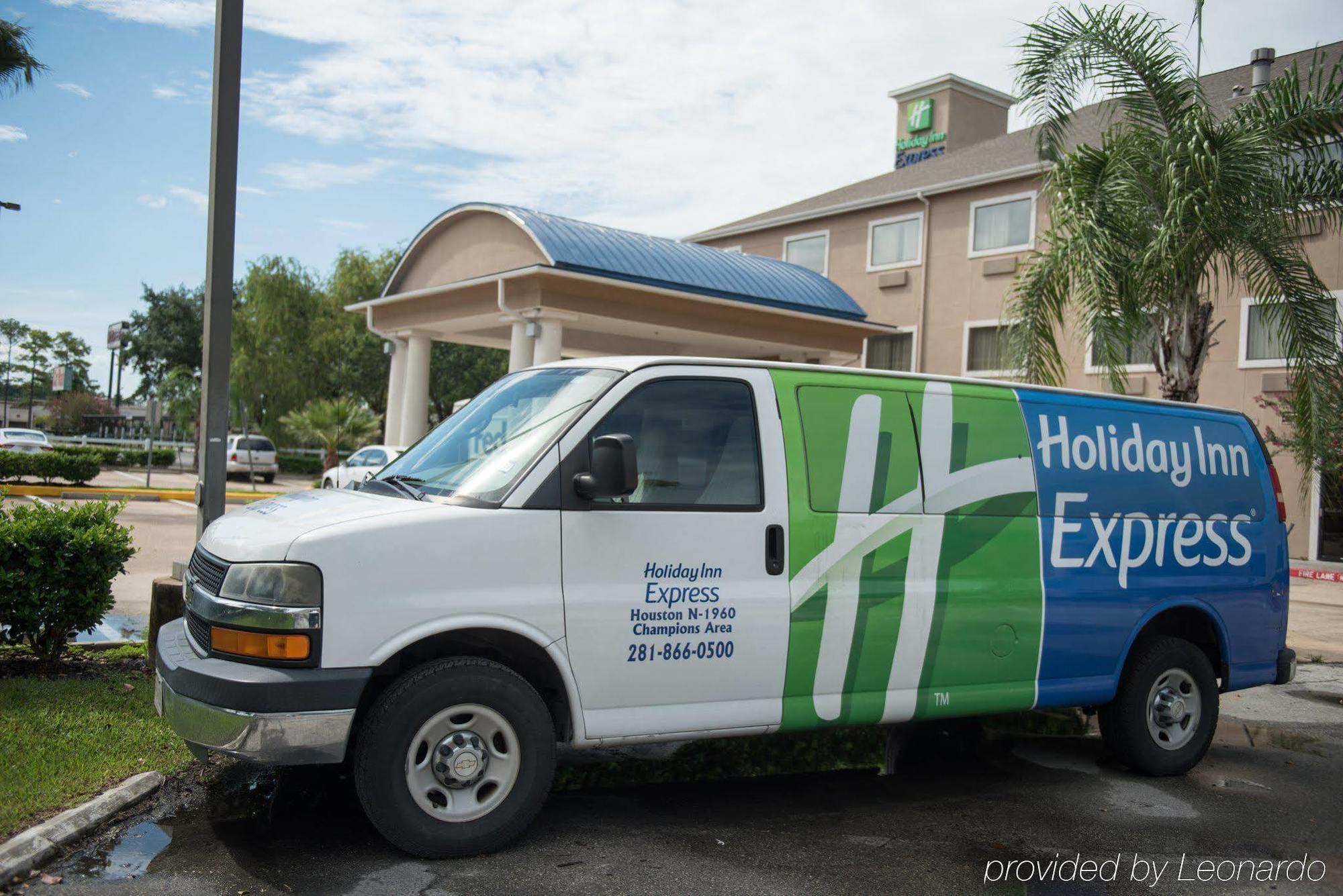Holiday Inn Express Houston North-1960 Champions Area المظهر الخارجي الصورة