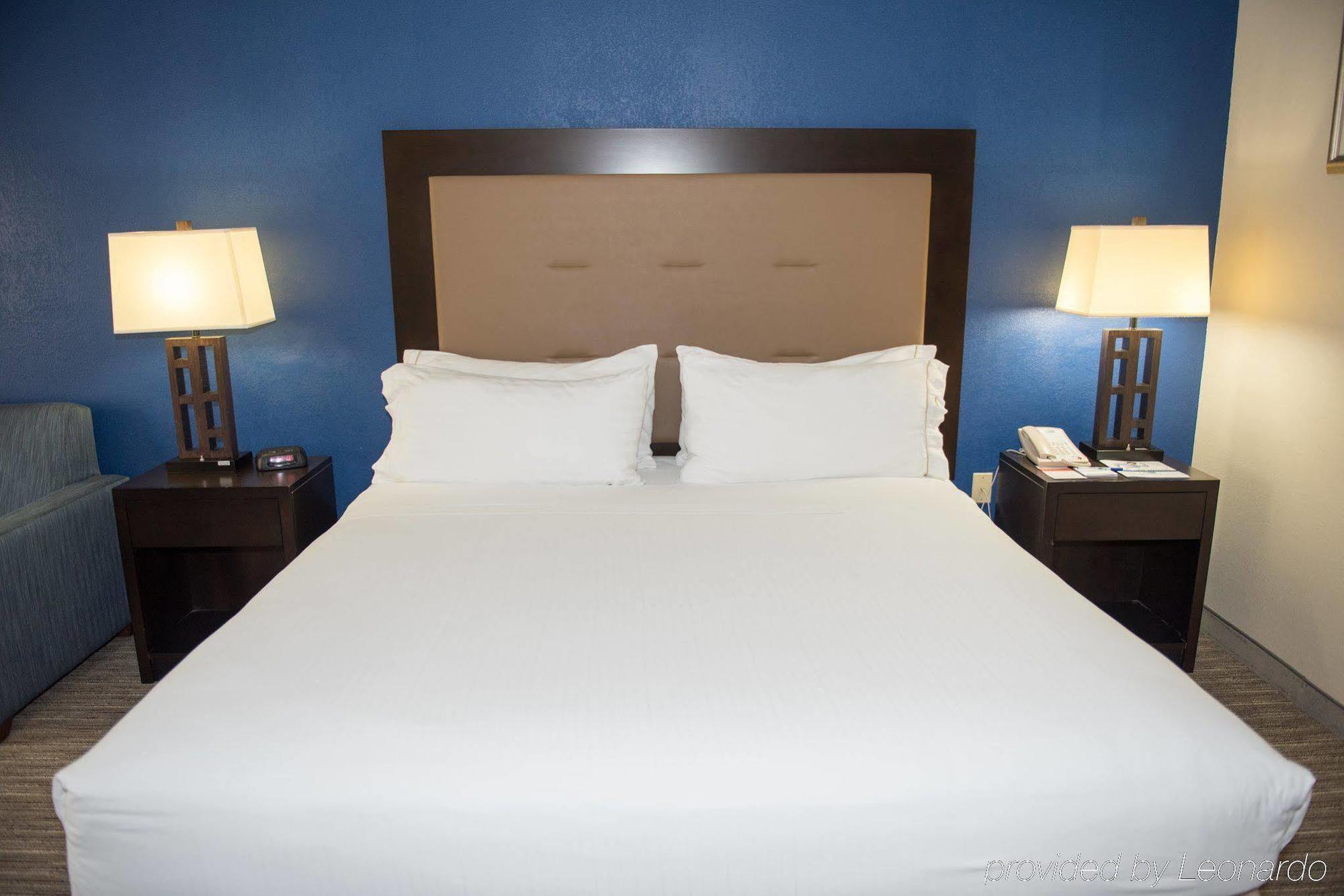 Holiday Inn Express Houston North-1960 Champions Area المظهر الخارجي الصورة