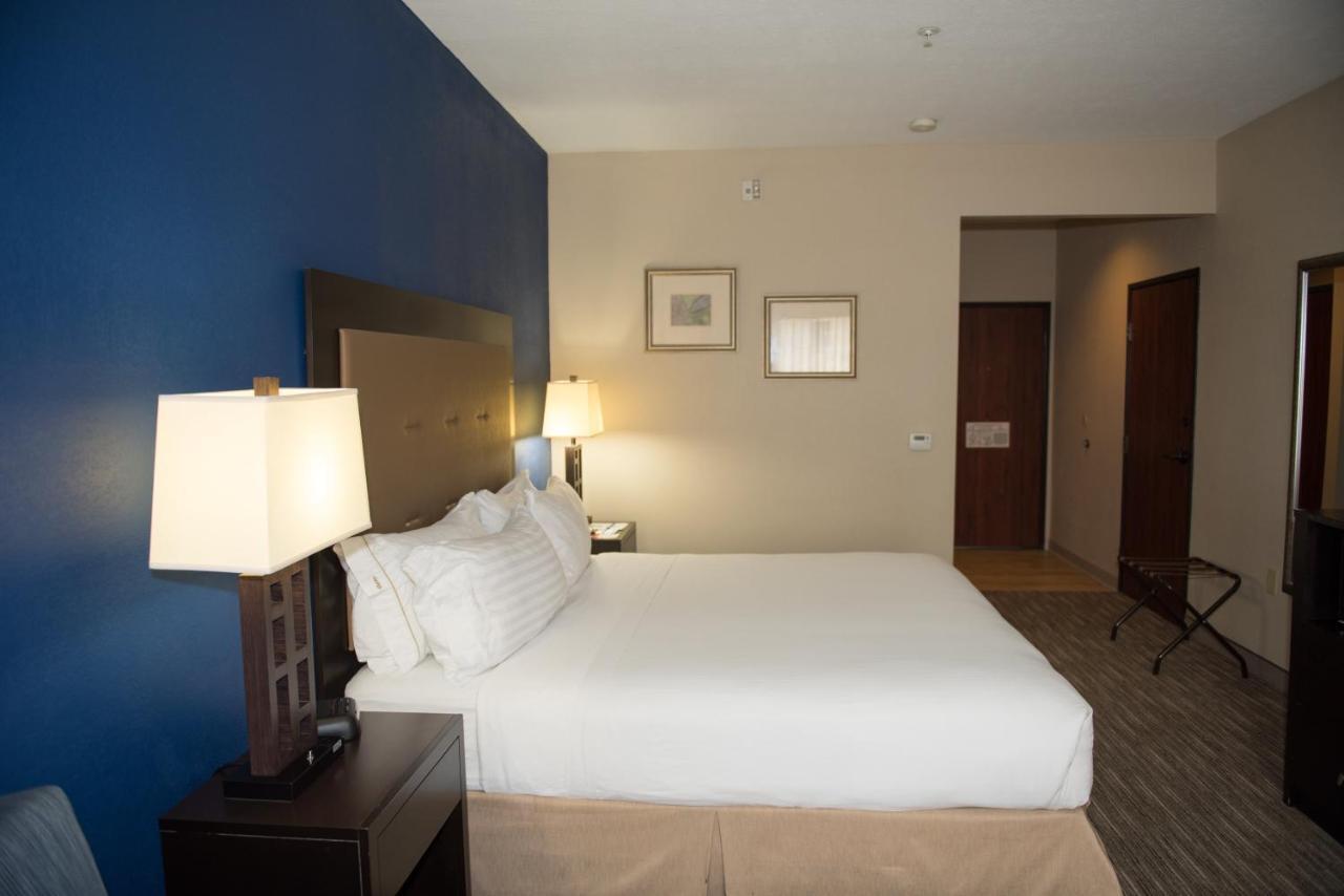 Holiday Inn Express Houston North-1960 Champions Area المظهر الخارجي الصورة