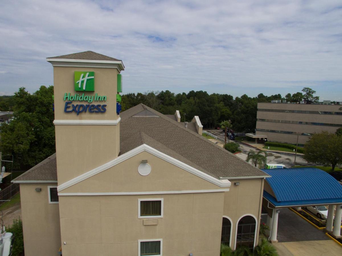 Holiday Inn Express Houston North-1960 Champions Area المظهر الخارجي الصورة