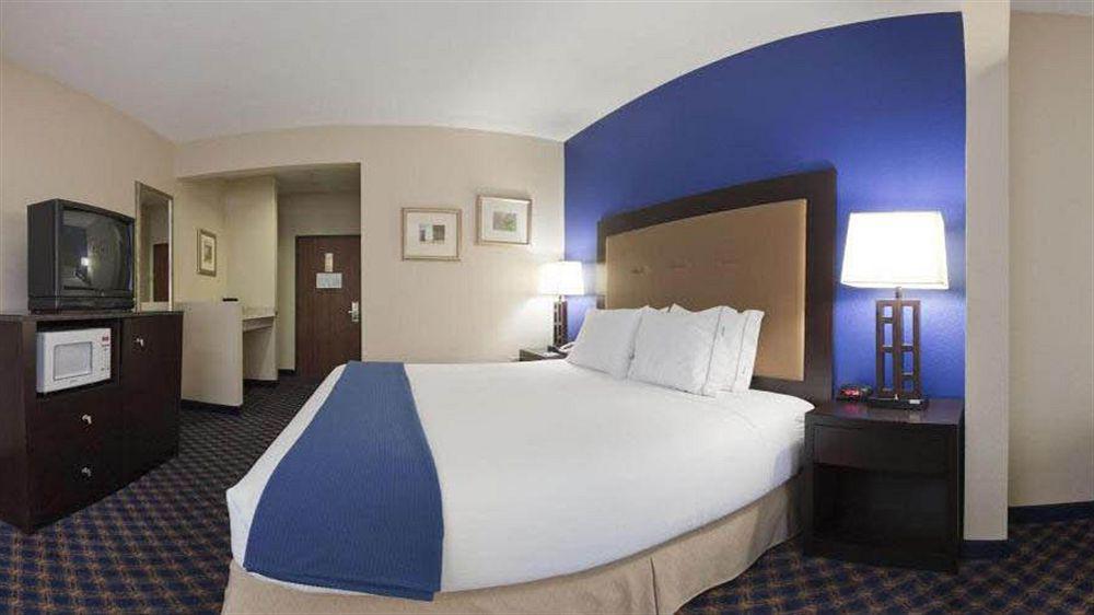 Holiday Inn Express Houston North-1960 Champions Area المظهر الخارجي الصورة